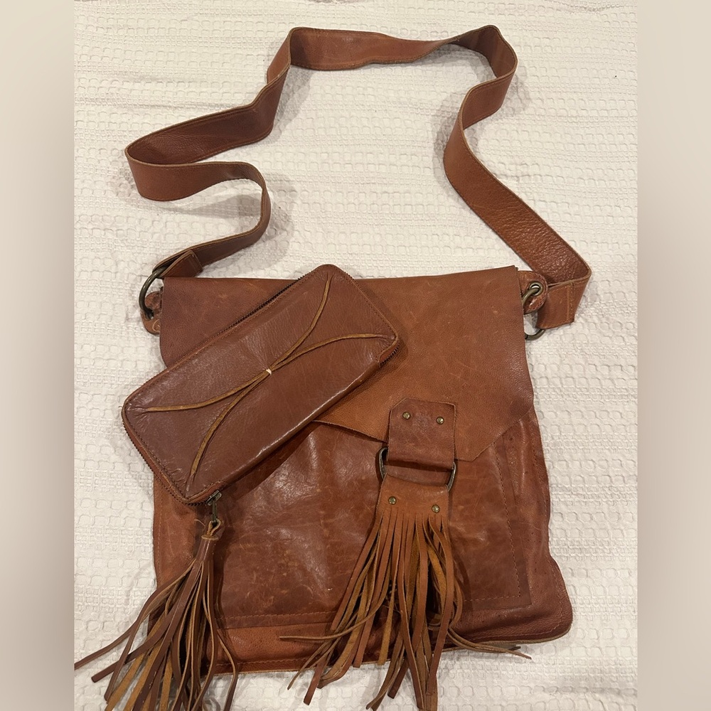 Lisa Leonard Crossbody & Wallet